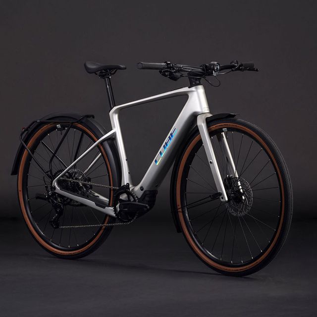 CUBE Nulane Hybrid C:62 Race 400X FE sähköpyörä